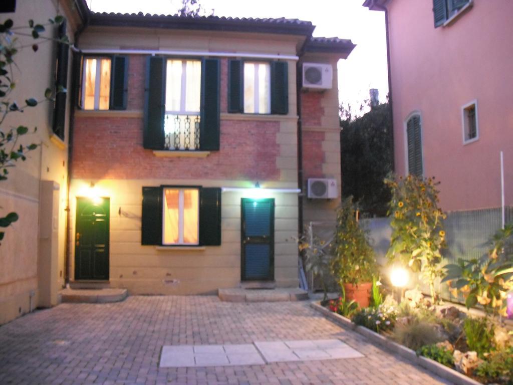 Appunti Di Viaggio Room & Breakfast San Giorgio di Piano Номер фото